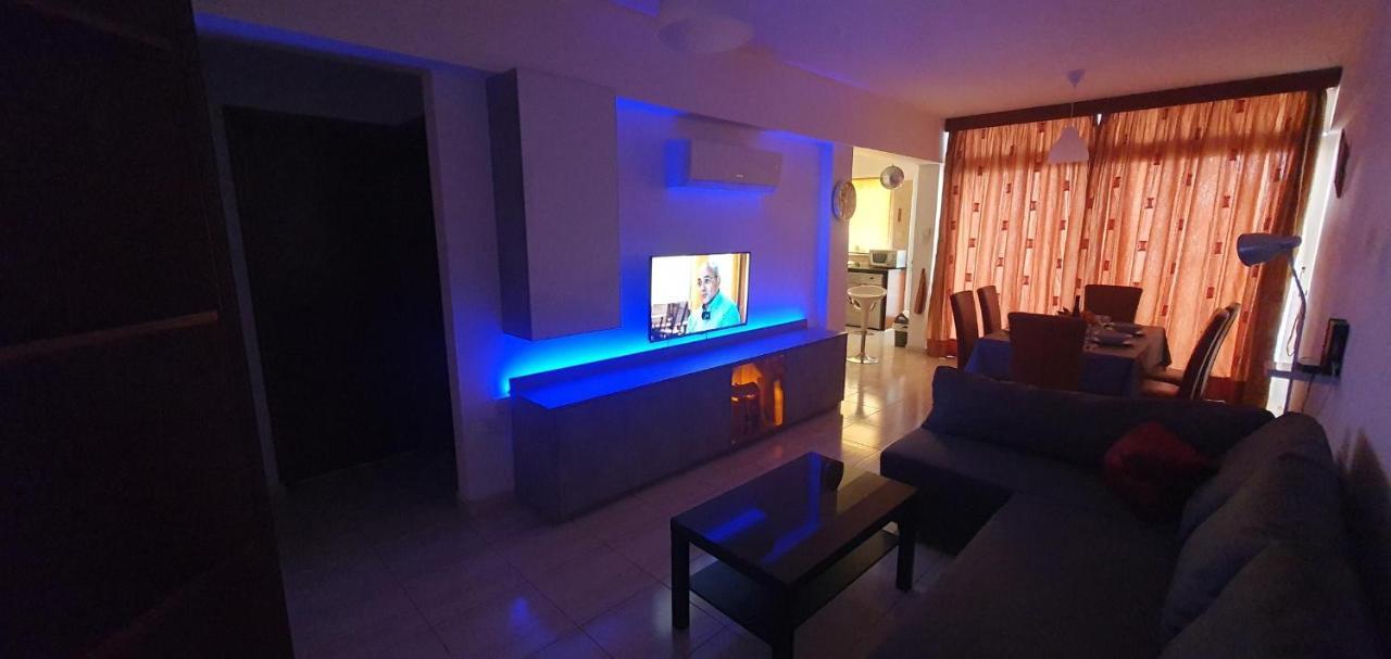 Vasilas Holiday Apartment #2 Larnaca Ngoại thất bức ảnh