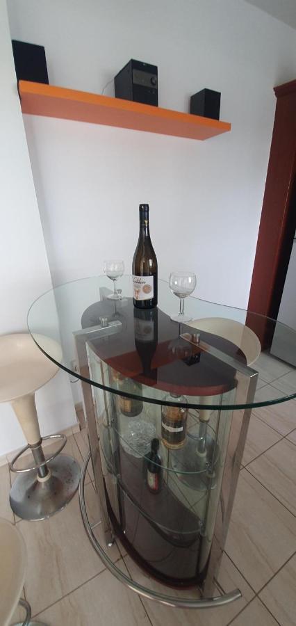 Vasilas Holiday Apartment #2 Larnaca Ngoại thất bức ảnh