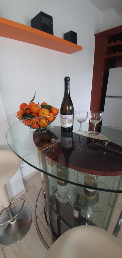 Vasilas Holiday Apartment #2 Larnaca Ngoại thất bức ảnh