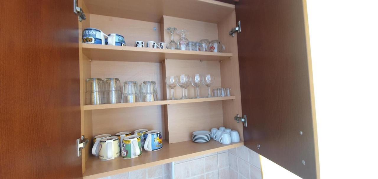 Vasilas Holiday Apartment #2 Larnaca Ngoại thất bức ảnh