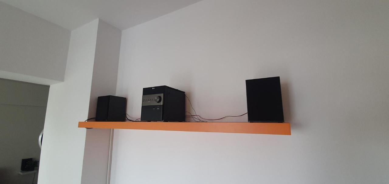 Vasilas Holiday Apartment #2 Larnaca Ngoại thất bức ảnh