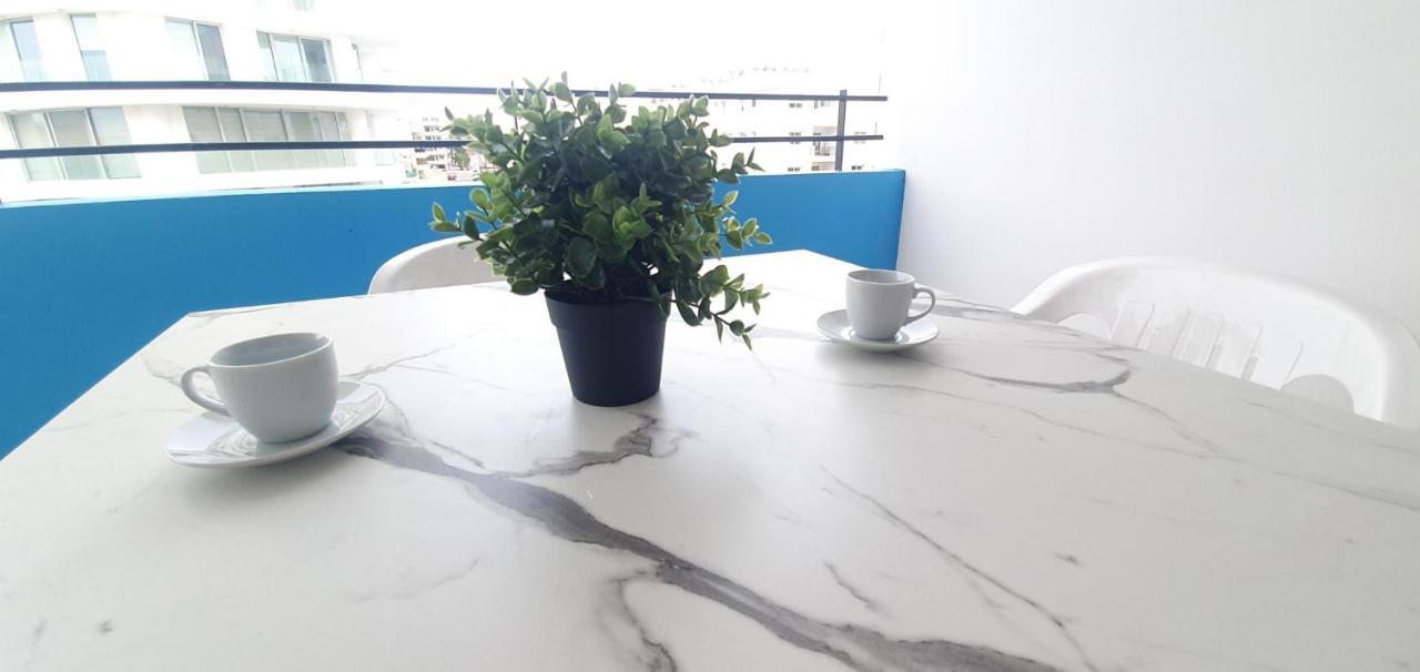 Vasilas Holiday Apartment #2 Larnaca Ngoại thất bức ảnh