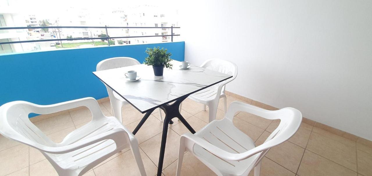 Vasilas Holiday Apartment #2 Larnaca Ngoại thất bức ảnh